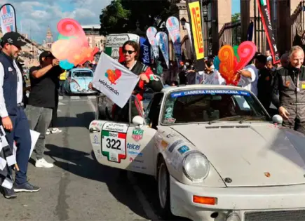 Pilotos Internacionales Celebran 75 Aniversario de Carrera Panamericana 2025 en Morelia