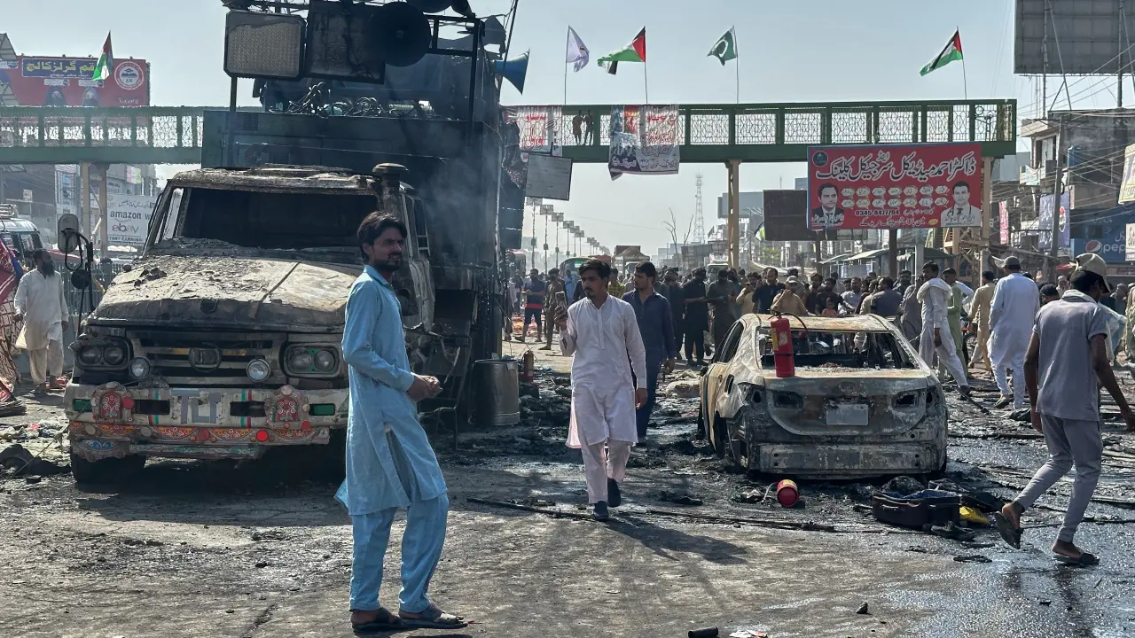 Violencia en manifestación de apoyo a palestinos en Pakistán