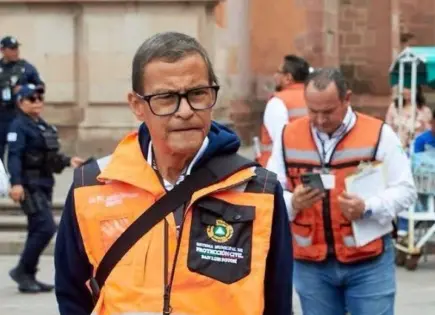 Cortázar Ruiz niega corrupción y arremete contra Galindo