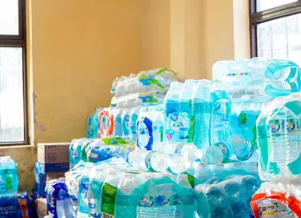 Instalan centro de acopio de víveres