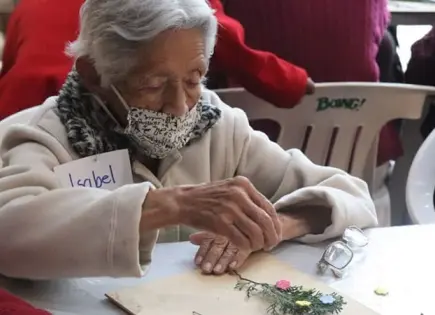 La Rondalla de la UASLP en Motivos en tertulia