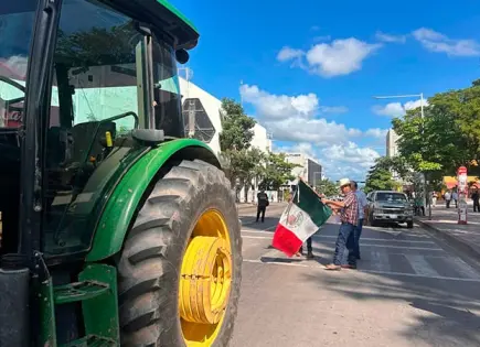 Realizan bloqueos en defensa del maíz Realizan bloqueos en defensa del maíz