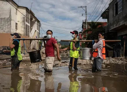 CS: En Fonden, "puras deudas"