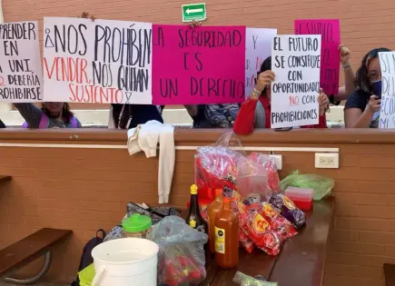 Estudiantes de Ciencias Químicas piden seguridad y condiciones higiénicas