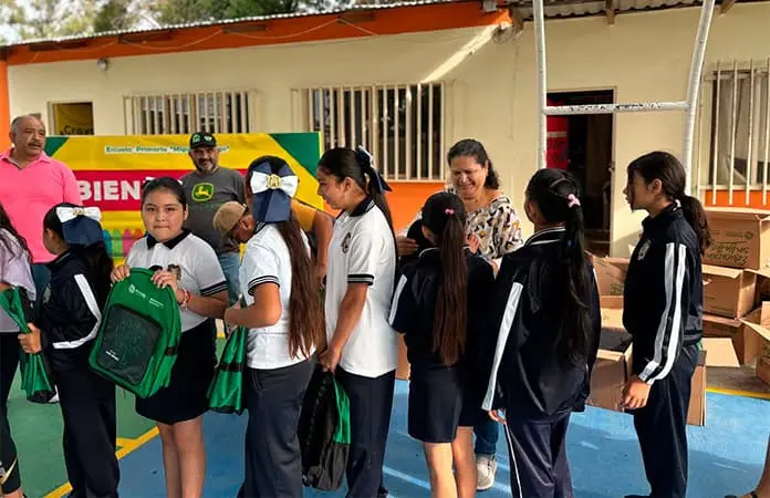 Invitan a los niños al concurso de calaveras literarias