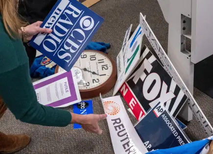 Reporteros dejan el Pentágono en protesta Reporteros dejan el Pentágono en protesta