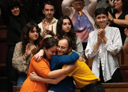 Uruguay aprueba ley de eutanasia para garantizar muerte digna