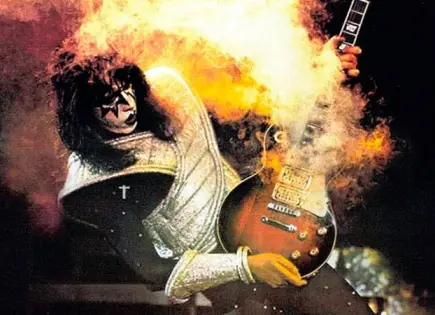 Realizan pruebas toxicológicas al cuerpo de Ace Frehley Realizan pruebas toxicológicas al cuerpo de Ace Frehley