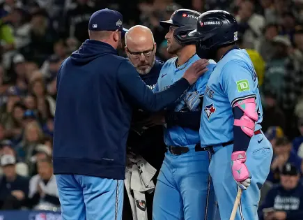 Manager de Azulejos confía en disponibilidad de George Springer para sexto juego vs Marineros