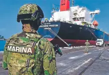 Marina realiza búsqueda y rescate marítimo en Acapulco