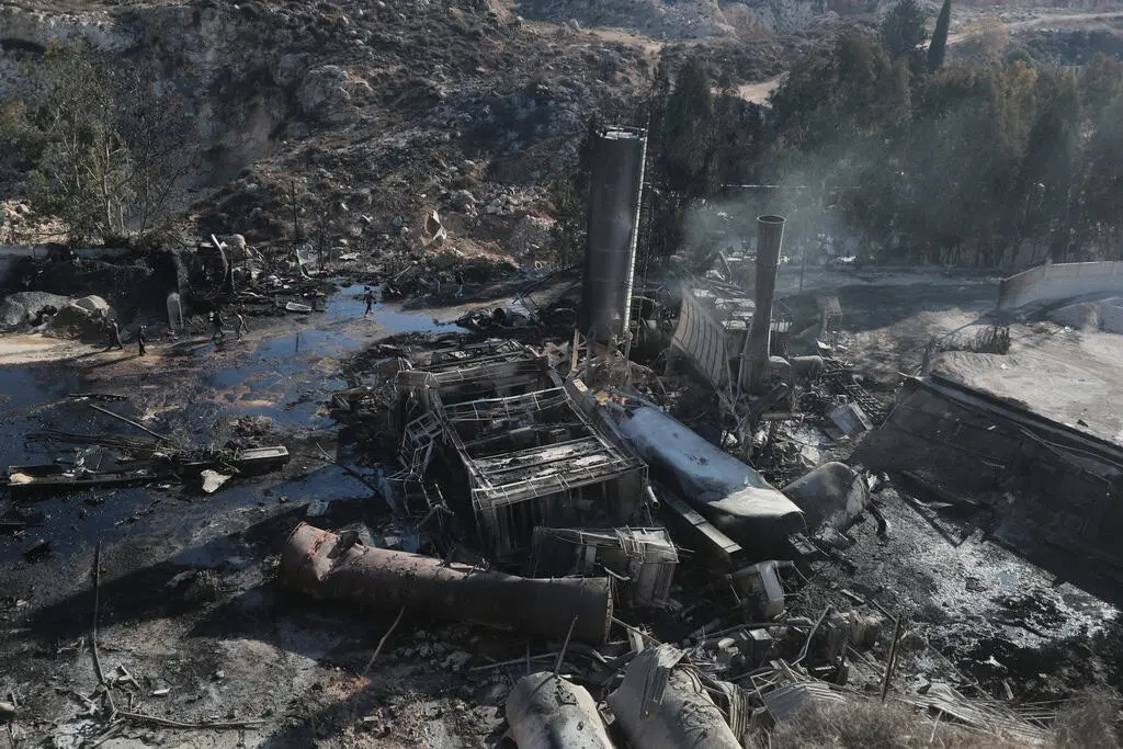 Israel rompe alto al fuego en Líbano con ataques aéreos