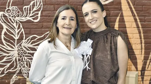 MARIJÓ PREPARA SU BODA