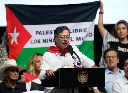 Trump anuncia fin de ayuda a Colombia por narcotráfico