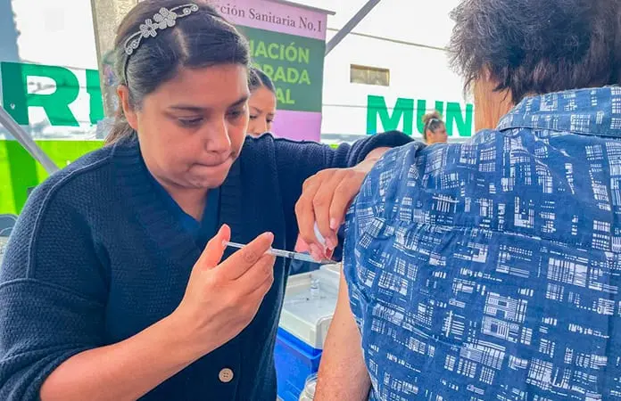 Aplicarán vacuna vs. influenza y neumococo