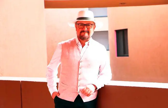 El presidente del COLSAN recibe premio  José C. Valadés 2025