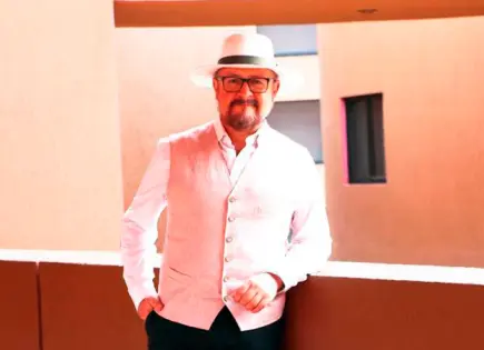 El presidente del COLSAN recibe premio  José C. Valadés 2025