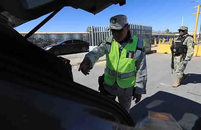 México y EU, contra tráfico de armas