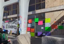 Caen director, funcionaria y dos alumnos de la UASLP tras protestas