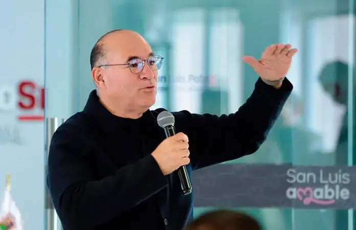 Se moderniza el Gobierno de la Capital