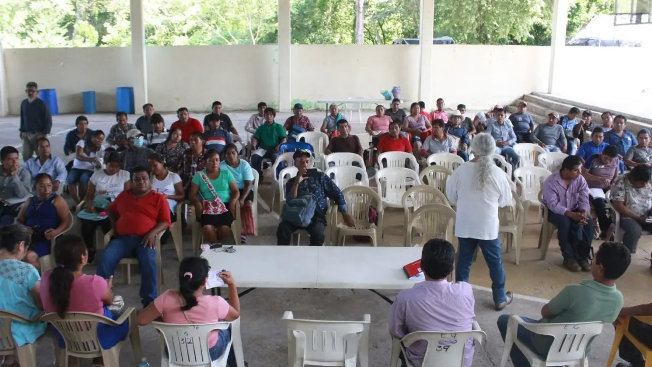 Indígenas de Huasteca rechazan justificación de bloqueo de recursos