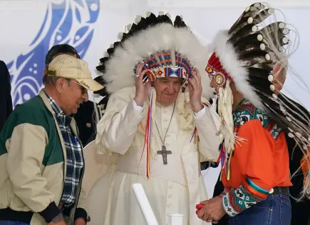El Vaticano anunciará la devolución de objetos a grupos indígenas de Canadá