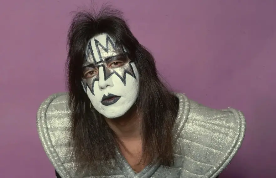 In-D: ¡Adiós, Spaceman!