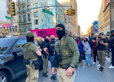 Protestas en Canal Street tras redada migratoria; 14 detenidos