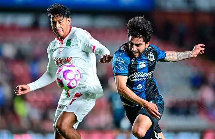 Chivas cae ante Gallos Blancos