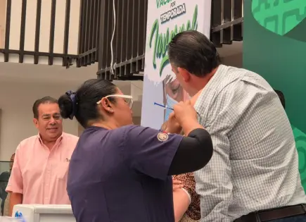 Inicia campaña de vacunación invernal en Soledad