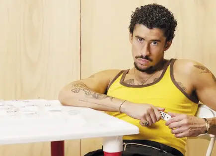 Bad Bunny agradece con humildad el premio Billboard recibido Bad Bunny agradece con humildad el premio Billboard recibido