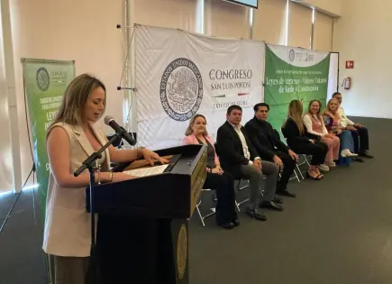 Edil de Ahualulco critica ausencia de diputados en capacitación