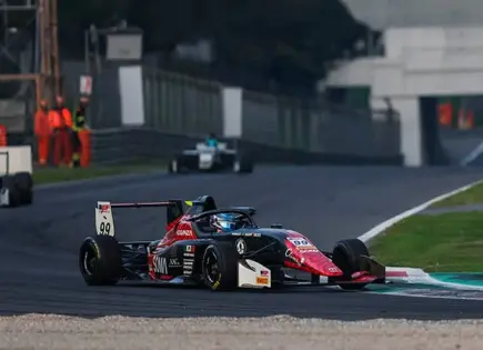 J. Garfias cierra con éxito la temporada