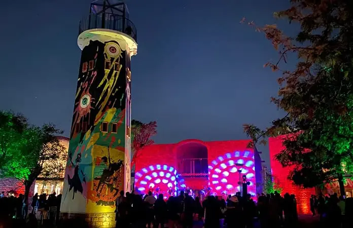 NOCHE PANÓPTICA DE ARTE, COMEDIA Y SON EN EL CEART