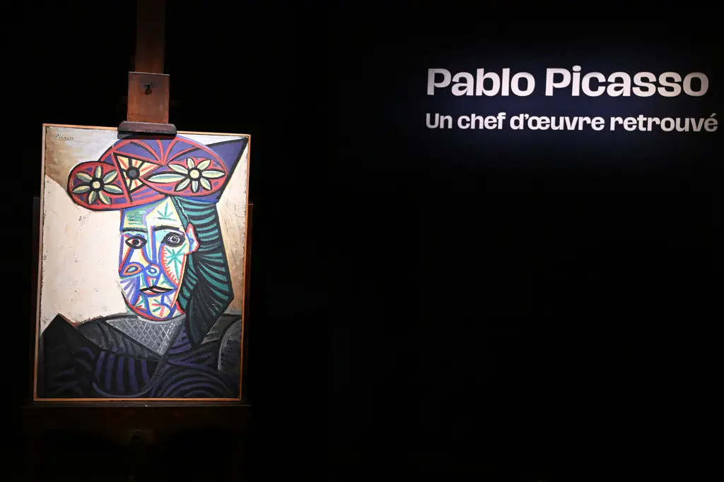 Picasso vende en subasta el retrato de Dora Maar por 32 millones de euros