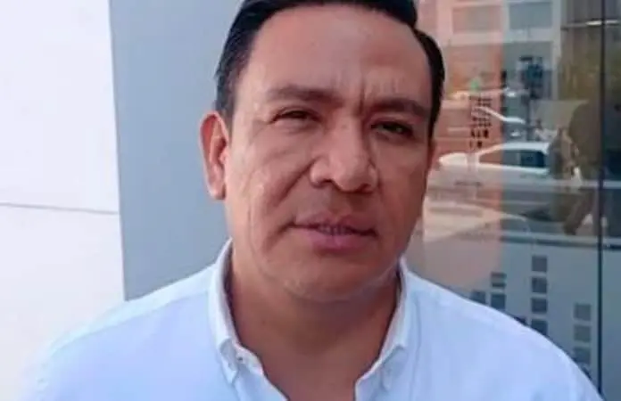 Aprueban posible comparecencia de rector ante Congreso