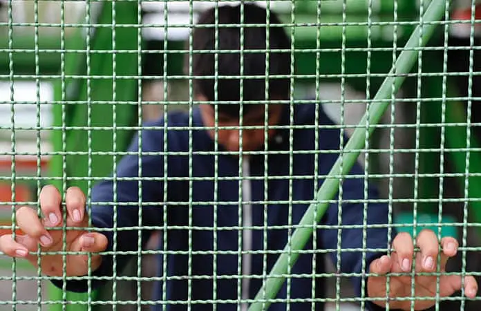 El Estado no protege a menores