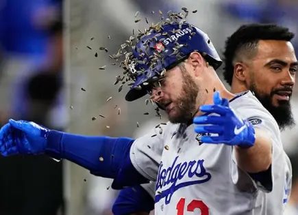 Dodgers vencen a Toronto en Juego 2