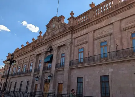 SEP pide a Gallardo liberar recursos pendientes a la UASLP