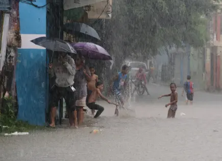 Huracán Melissa alcanza categoría 4