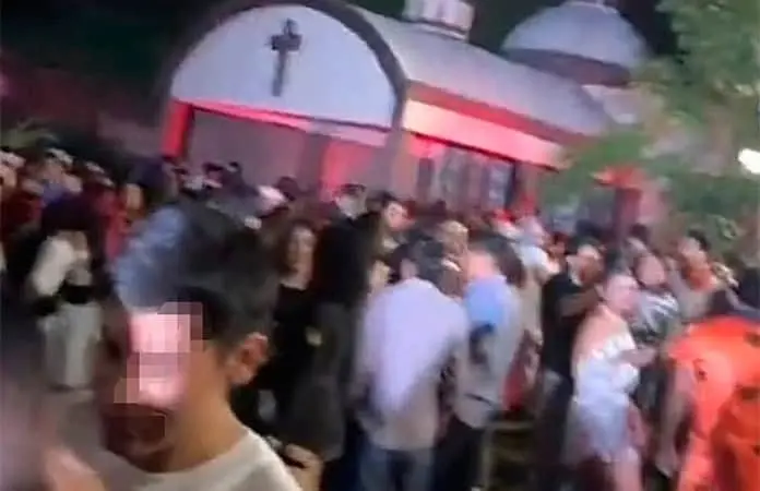 Reportan en redes sociales intoxicados en una fiesta