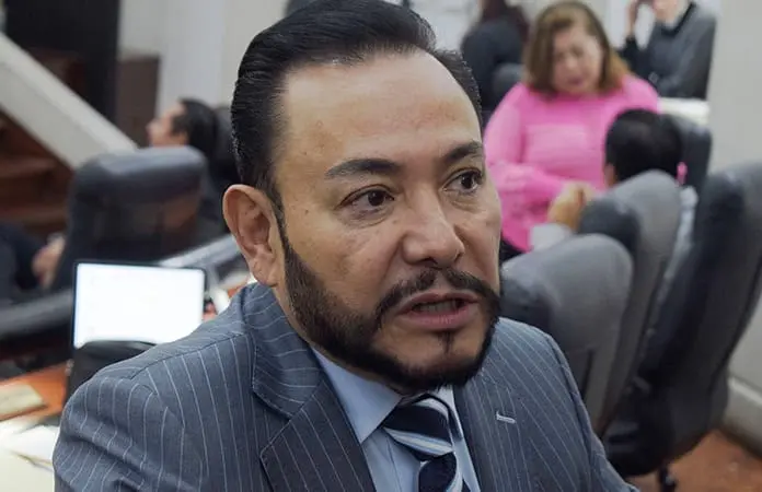 Congreso impone a Aradillas en Pozos desde el dictamen