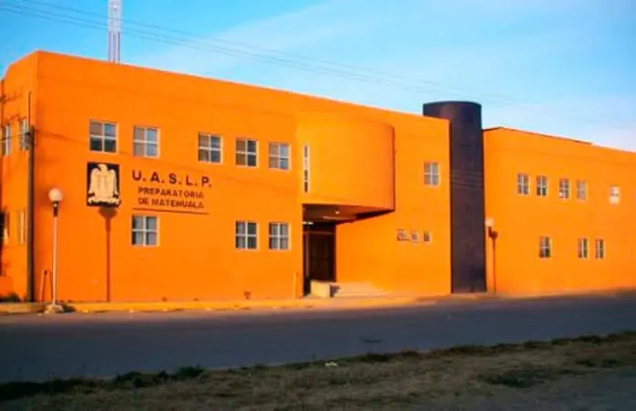 Surge el miedo en escuela preparatoria