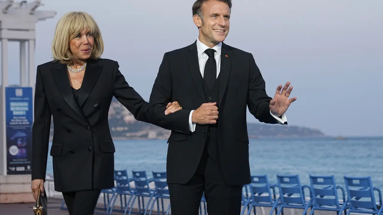 Juicio por ciberacoso a Brigitte Macron: acusados enfrentan la justicia en Francia