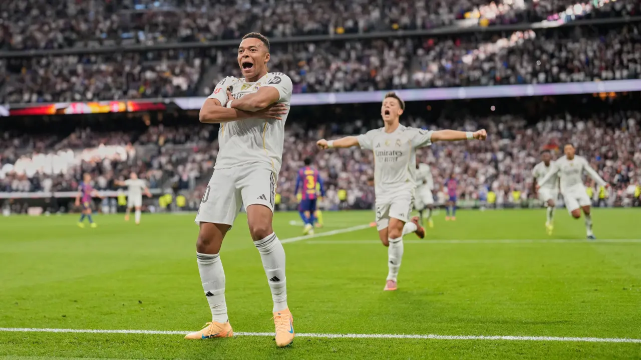 Real Madrid vence a Barcelona en un tenso Clásico