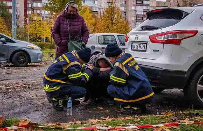 Rusia mata con drones a 3 en Kiev