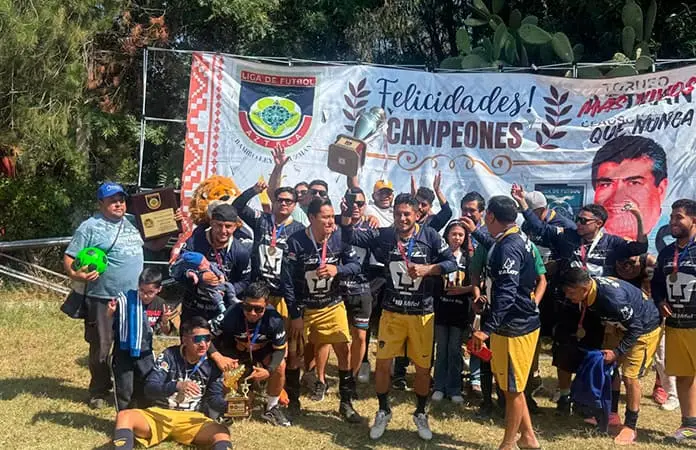 Abarrotes Muñiz es monarca Azteca