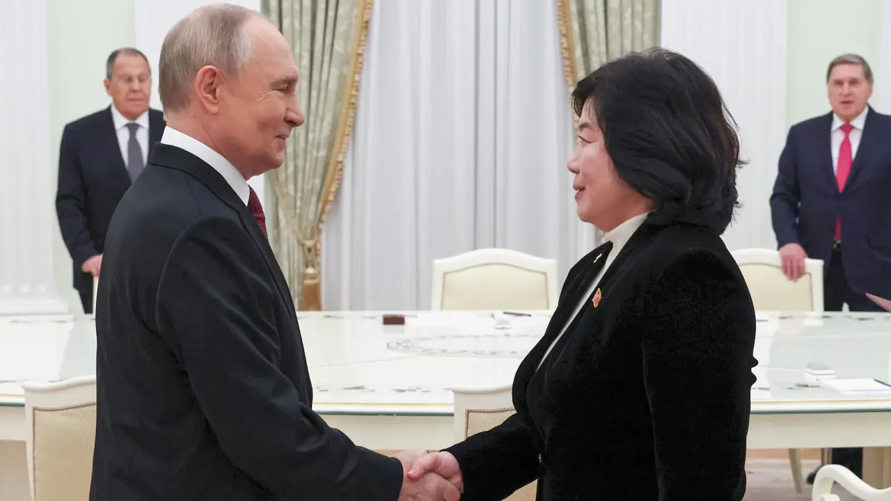 Corea del Norte respalda guerra de Putin en reunión con Rusia