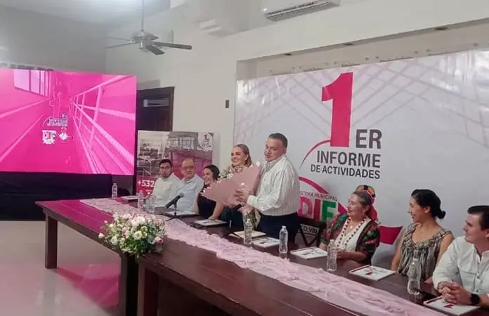 Erogó el DIF 13 mil pesos diarios en apoyos sociales