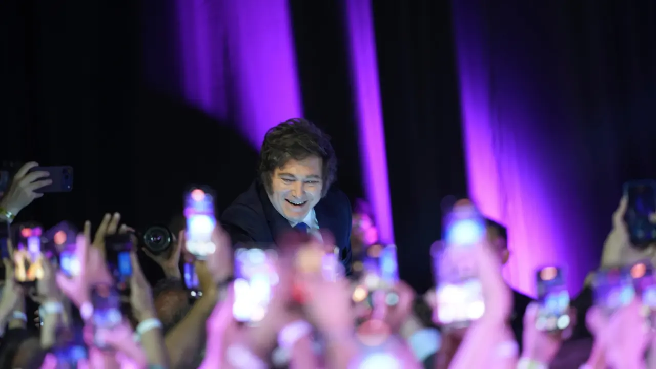 Javier Milei gana elecciones legislativas en Argentina