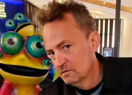 Nuevo documental revela el lado oscuro de Matthew Perry Nuevo documental revela el lado oscuro de Matthew Perry
